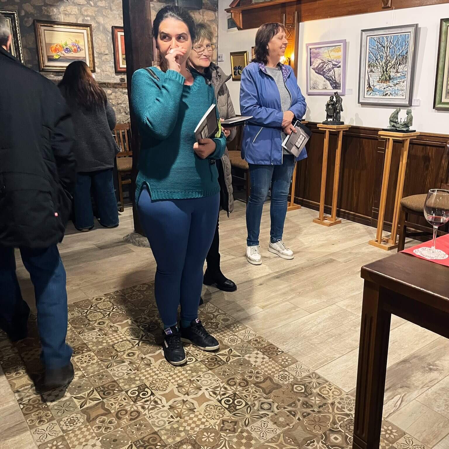 Представяне на Тя беше там от Теодора Сукарева в Голямо Дряново - Комплекс Светилото